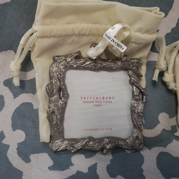 Set of 2 Pottery Barn Natural Twig Wreath Frame Ornament Square 3x3 Inch W/ Clot - Picture 2 of 5